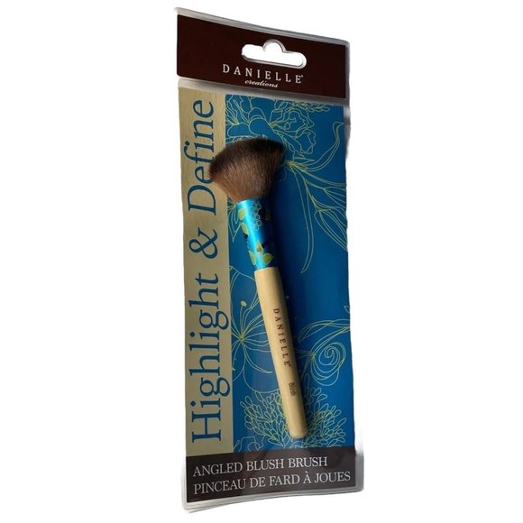 Make Up Brush New , Blush Brush - Picture 1 of 4